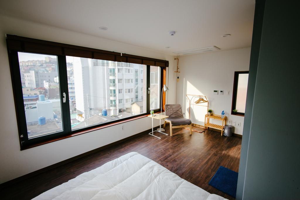 Morning Dew Guesthouse Busan Exterior foto